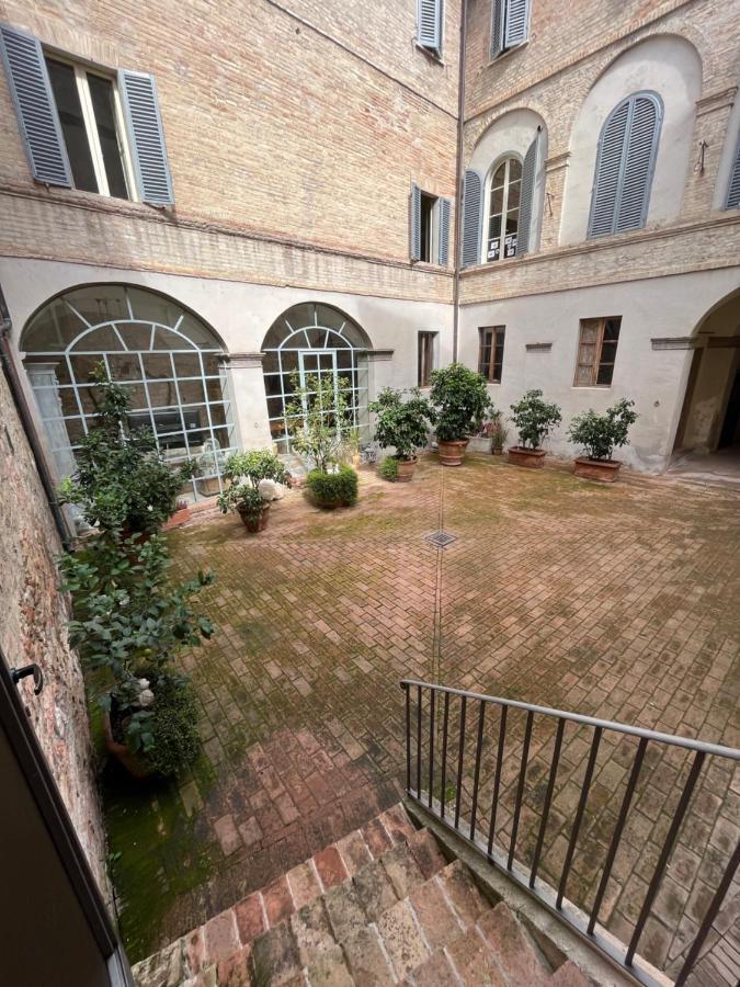 La Corte Affittacamere Foligno Exteriér fotografie
